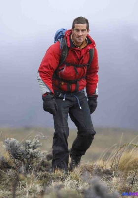 [1080P纪录片] 荒野求生 - 贝爷 第一季至八季 (2006-2019) Man vs. Wild / 野外求生 第一至第八季 / 荒野求生秘技 第一至八季 / 人VS狂野自然 第一至八季 / Born Survivor: Bear Grylls season 1-8 / Ultimate Survival season 1-8